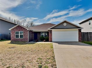 802 SW Green World St, Bentonville, AR 72712