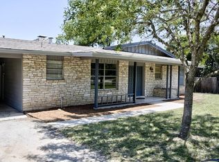 385 Bandera Blvd, Bandera, TX 78003