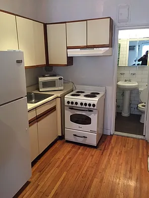 Rented by Jeffrey Mosczyc, LREB | media 25