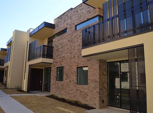 409 Shiloh Dr APT 4, Laredo, TX 78045