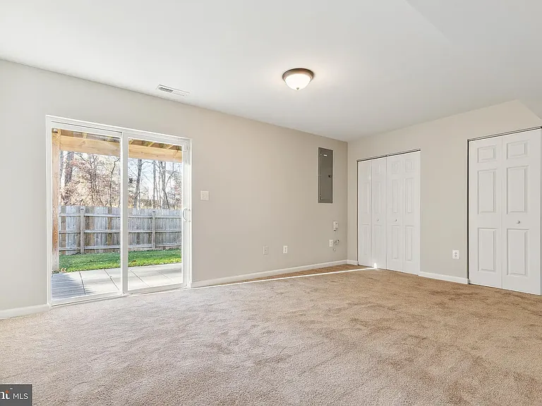 Full Basement