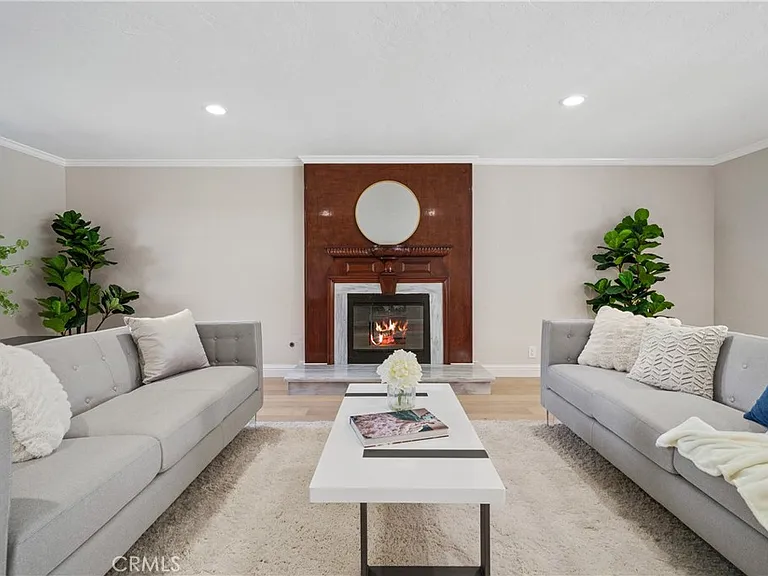 1203 Patton Way — Photo 4