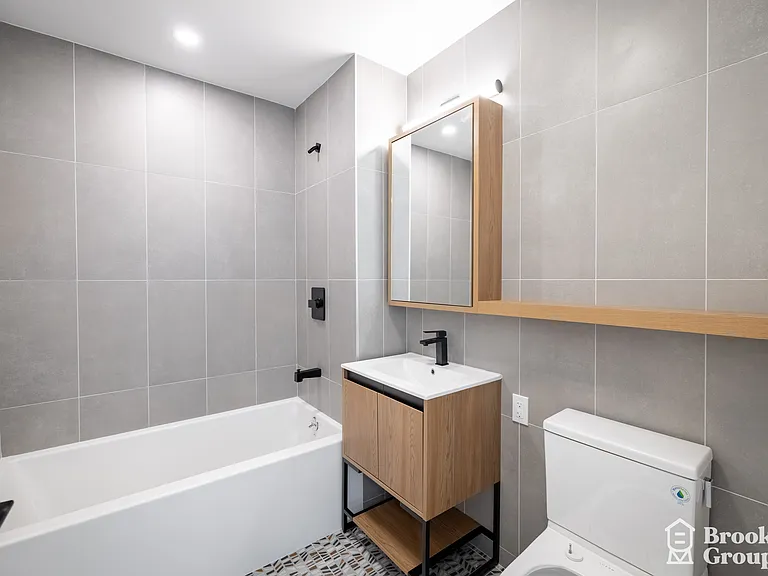 3009 Avenue I #4I — Photo 9