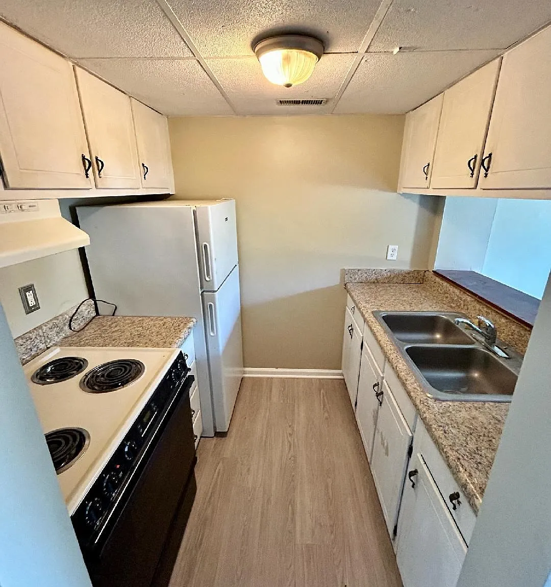 7042 Bray Rd, Hayes, VA 23072 - 1 — Photo 1
