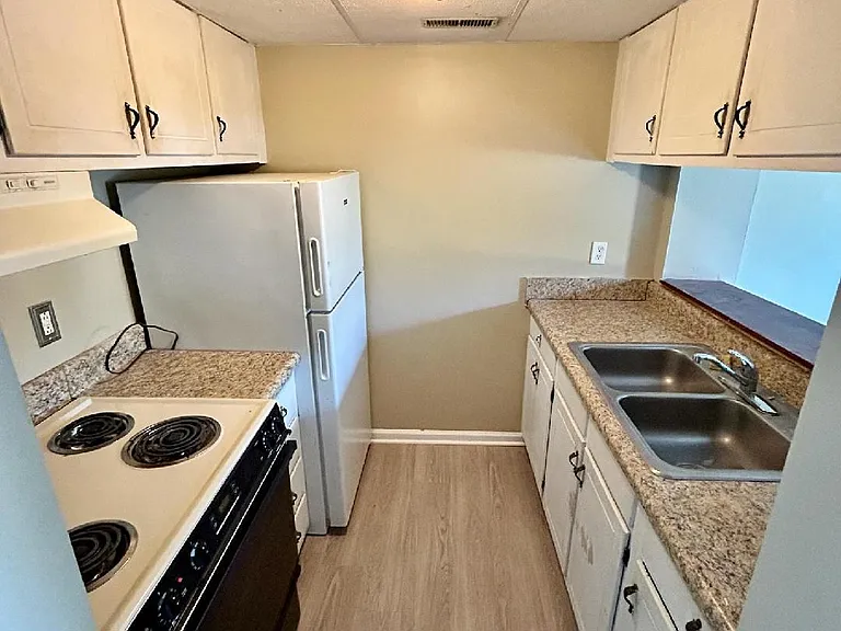 7042 Bray Rd — Photo 1
