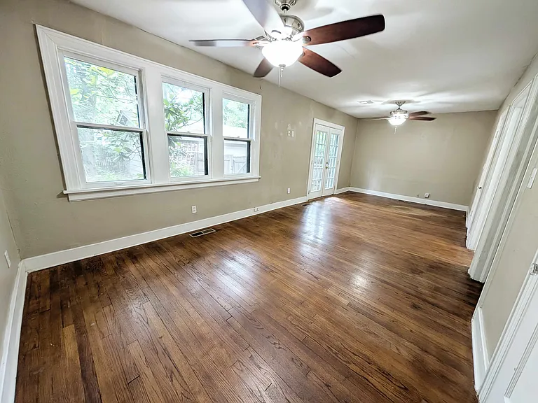 2207 NW 19th St — Photo 13