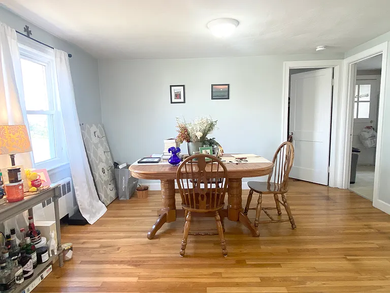 605 Main St #2 — Photo 2
