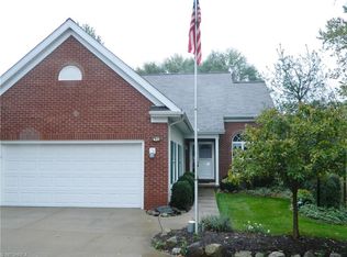430 E Parkway Blvd, Aurora, OH 44202