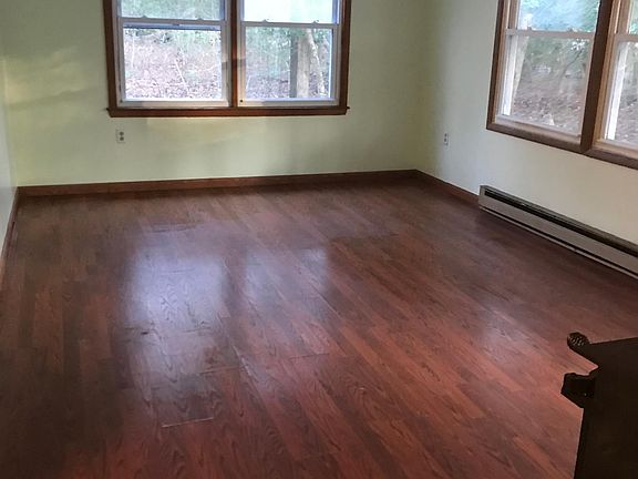 2nd image of 31157 Beaver Cir