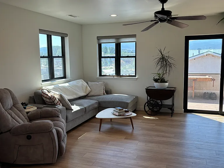 2271 Dolores Way — Photo 10