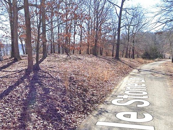 5th image of 1 Cobblestone Ln #1
