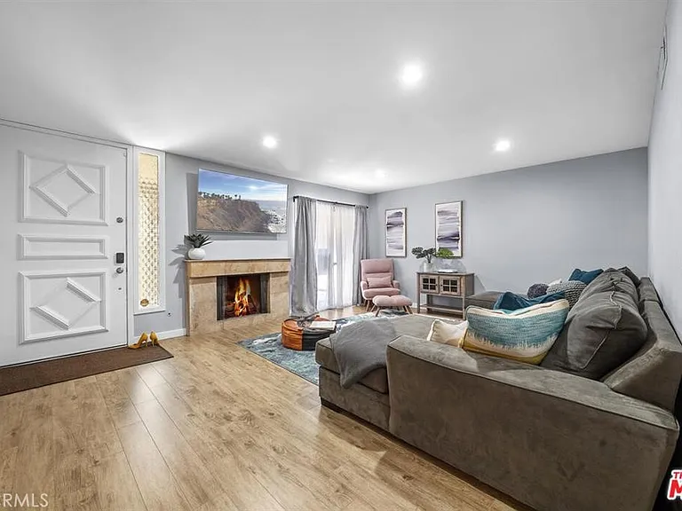 5123 Castelotte Ct — Photo 1