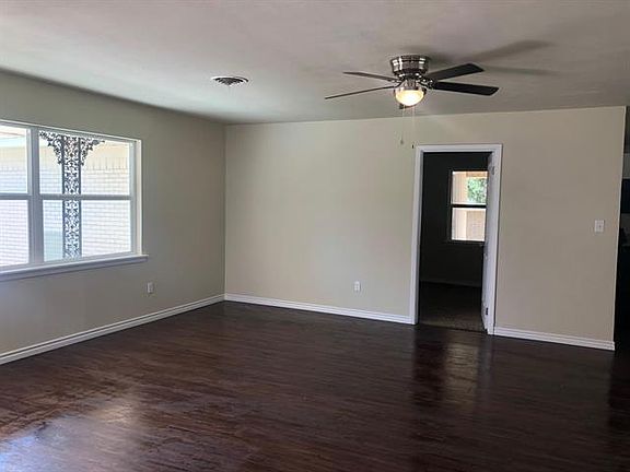 5th image of 7525 S College Cir