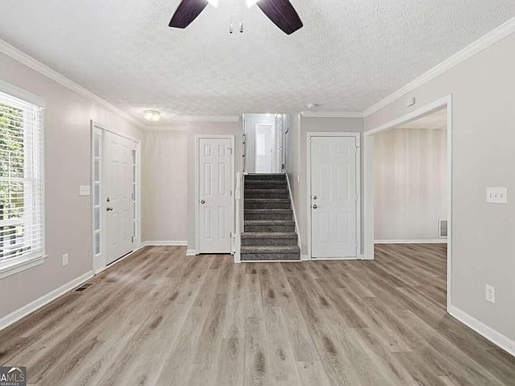 2nd image of 24 Garner Farm Dr
