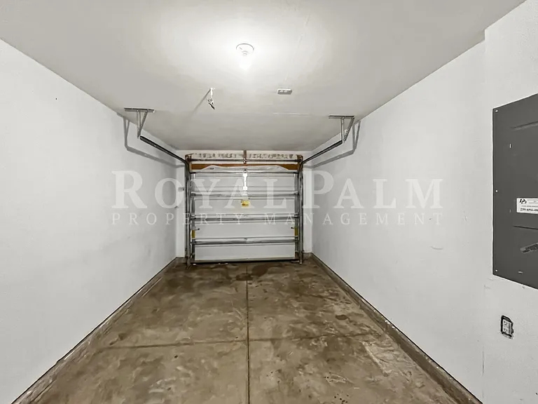 9177 Aegean Cir — Photo 37