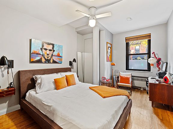 5th image of 87 E 2nd St APT 1B