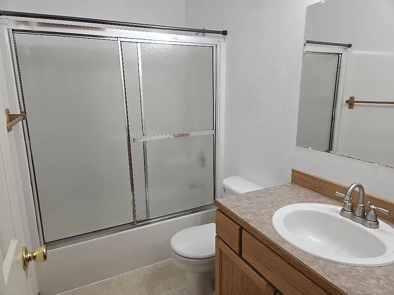 26408 Granny Smith Ln NE — Photo 15