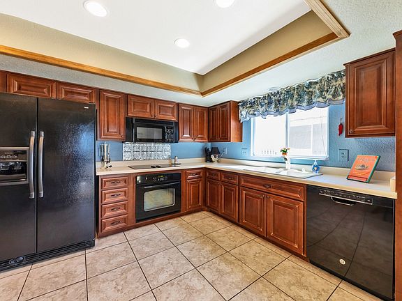 5th image of 911 Leisure World