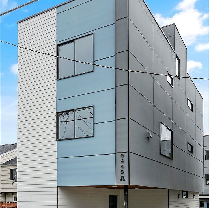 1st image of 5445A Fauntleroy Way SW