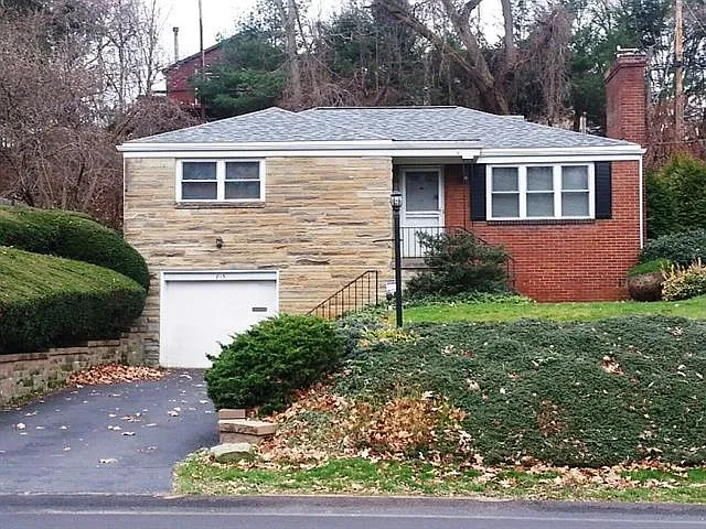 813 Jefferson Dr photo 1