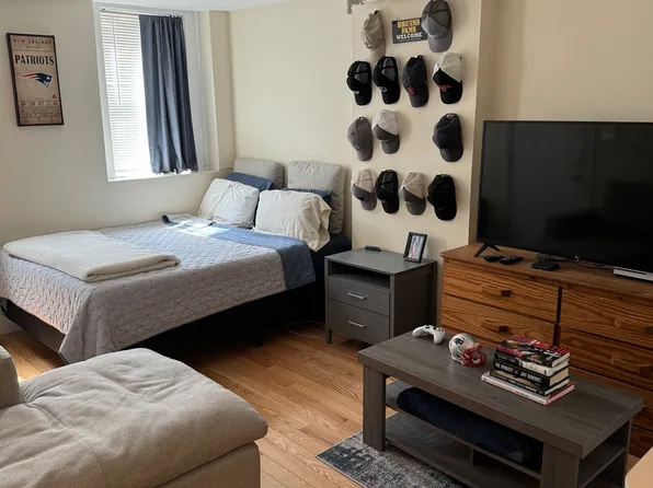 2 Sackville St #1, Charlestown, MA 02129