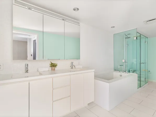 425 West 53rd Street image 13 of 13