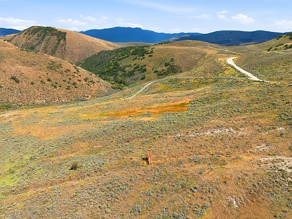 5th image of 4323 Galts Gulch