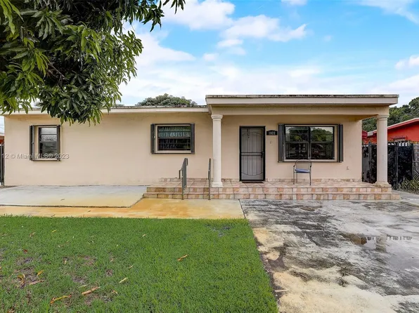 1022 E 18th St, Hialeah, FL 33013