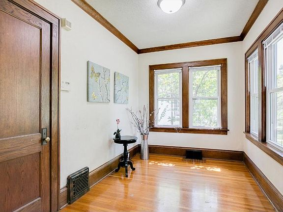 3rd image of 3350 Girard Ave N
