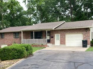 800 N East St, California, MO 65018