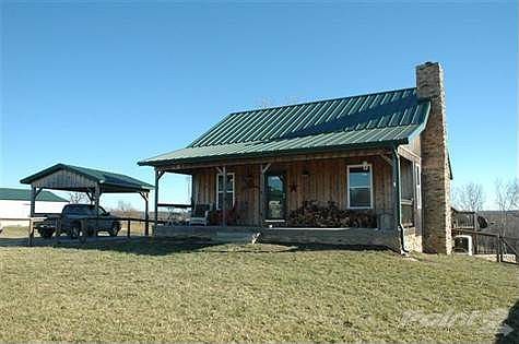 Another view of the cabin