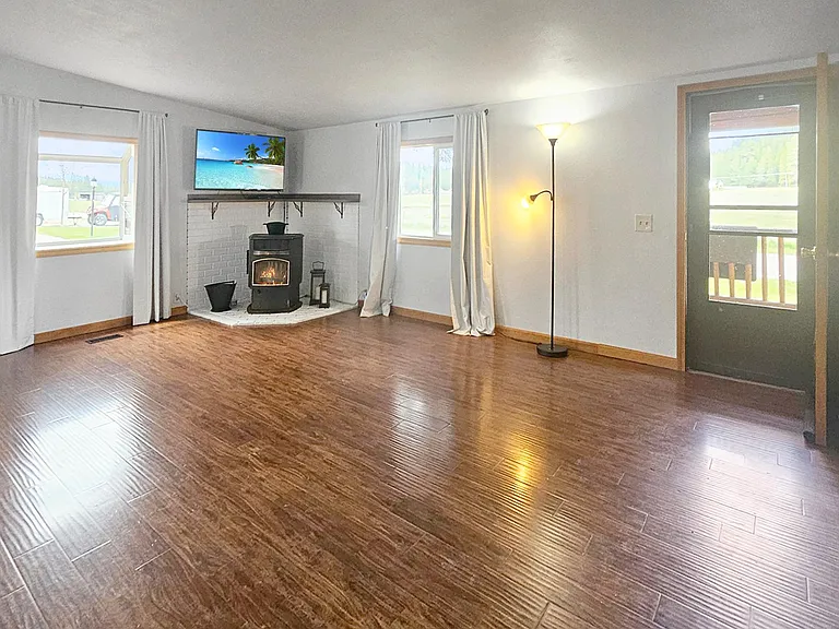531 Greggs Rd — Photo 15