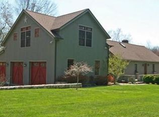 230 Ridgebury Rd, Ridgefield, CT 06877