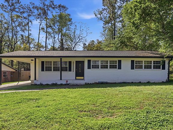 2nd image of 2153 Longview Dr