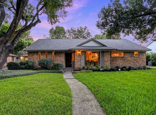 2302 Walnut Bend Ln, Houston, TX 77042