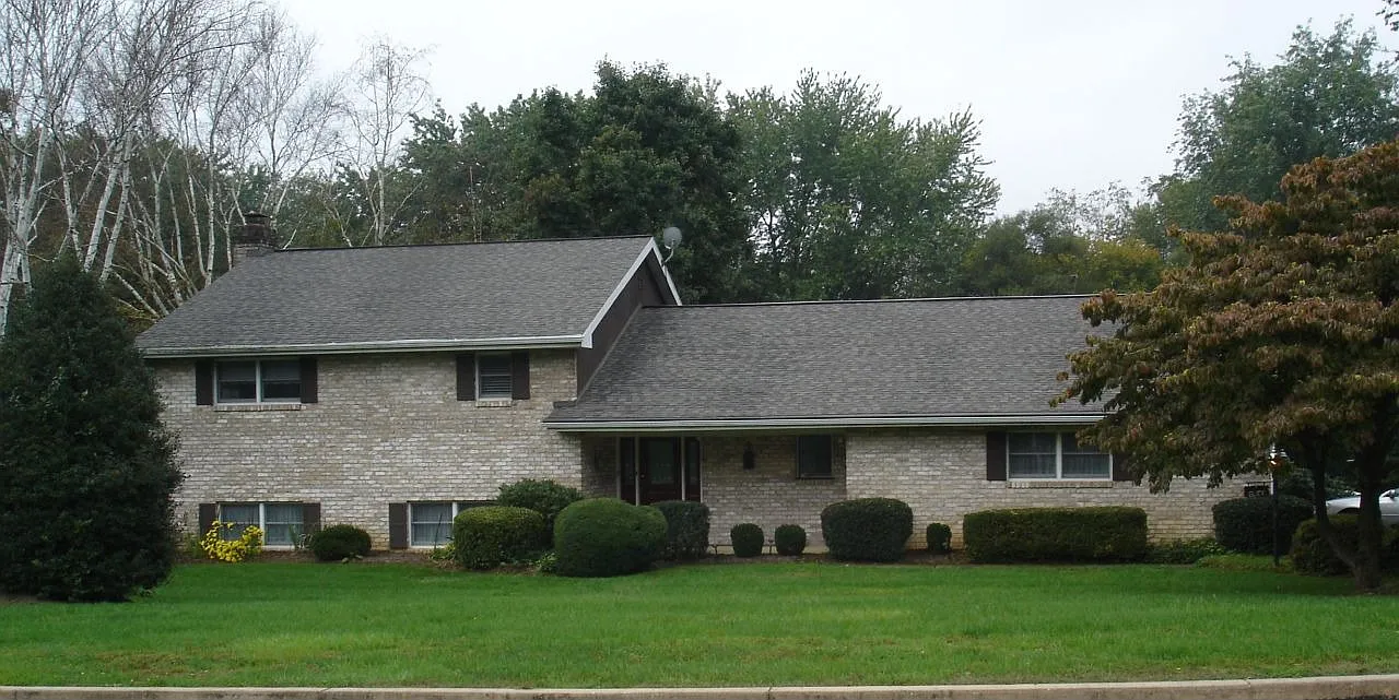 149 Bentley Ln photo 1