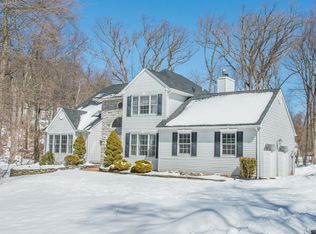 30 David Dr, Randolph, NJ 07869