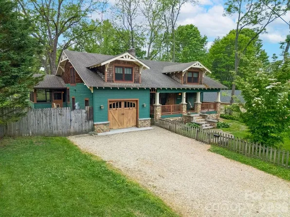 49 Miner St, Brevard, NC 28712