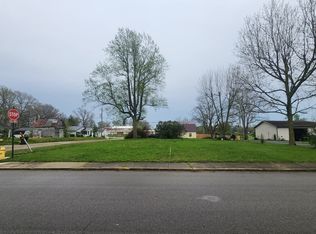 501 E Walnut St, Summitville, IN 46070