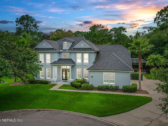 3rd image of 1885 FOREST GLEN Way