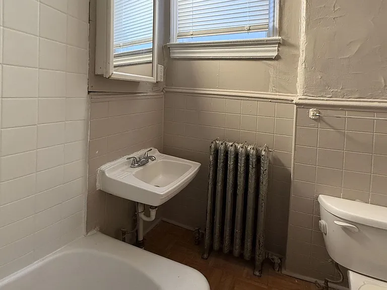 1456 N 56th St — Photo 3