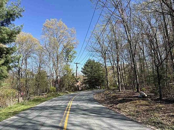 5th image of 260 Nashopa Rd
