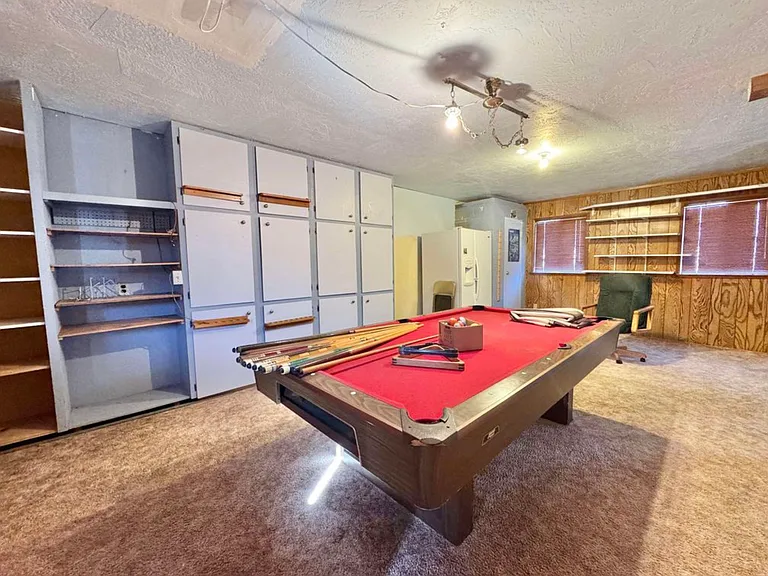 1560 El Monte Rd #B — Photo 7