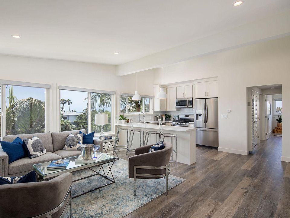 1st image of 312 Calle Miramar APT E