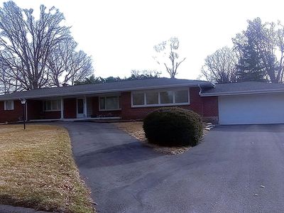 1205 Prestwick Pkwy, Rockford, IL, 61107