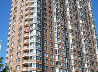 20 2nd St PH 11, Jersey City, NJ 07302