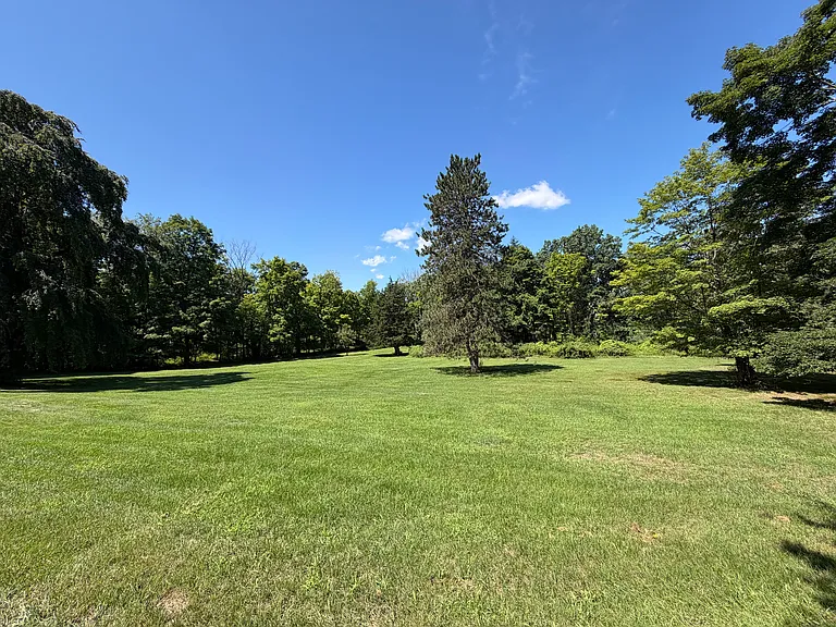 N Putt Corners Rd — Photo 38