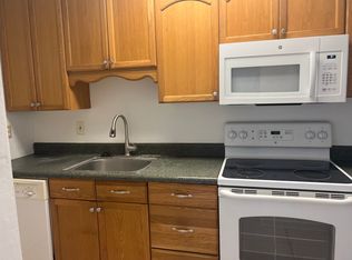 713 SW 75th St APT 103, Gainesville, FL 32607