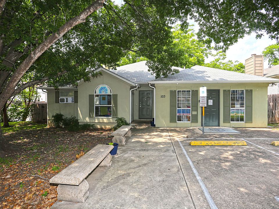 1st image of 103 Marcia Pl