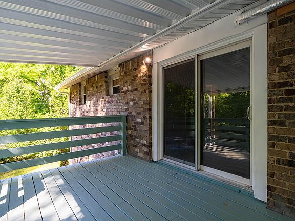 4th image of 5409 Richardson Ave